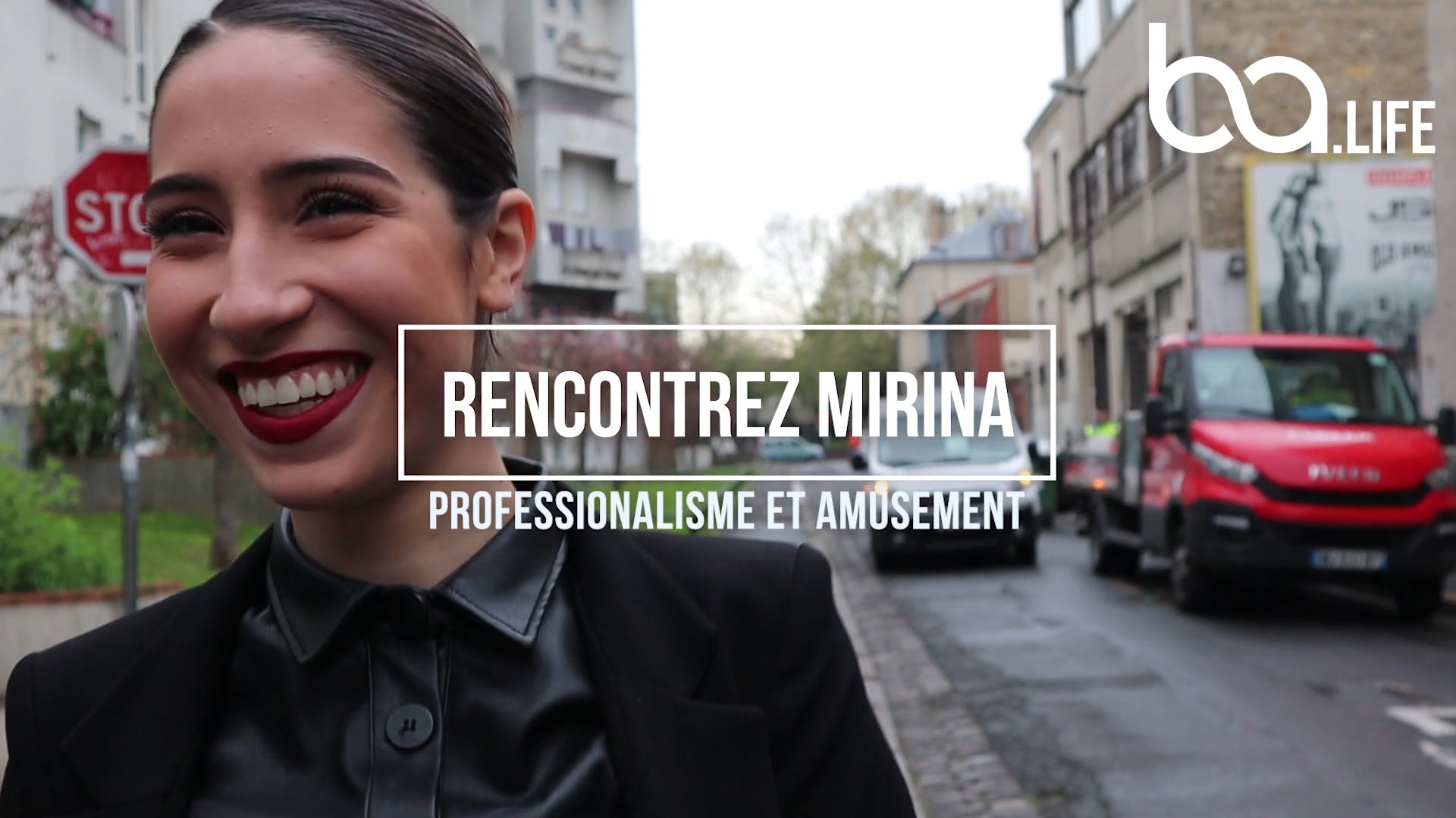 Rencontrez Mirina: Professionnalisme et amusement!